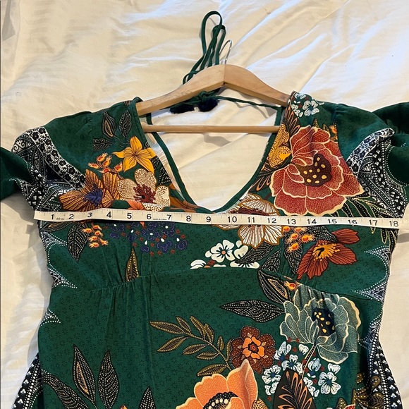 Floral Green Maxi Dress - Picture 12 of 12